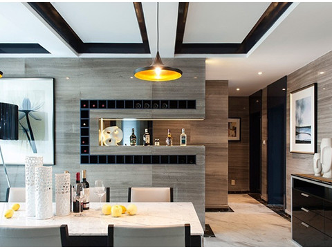 餐廳 在墻體中留出一點空間可以作為小吧臺使用。既節省了空間又節省了耗材。